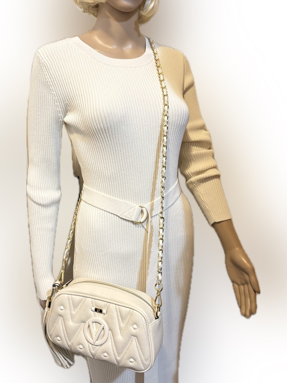 NEW✨NEW✨ Valentino Bella Bag by Mario Valentino - Picture 11 of 13